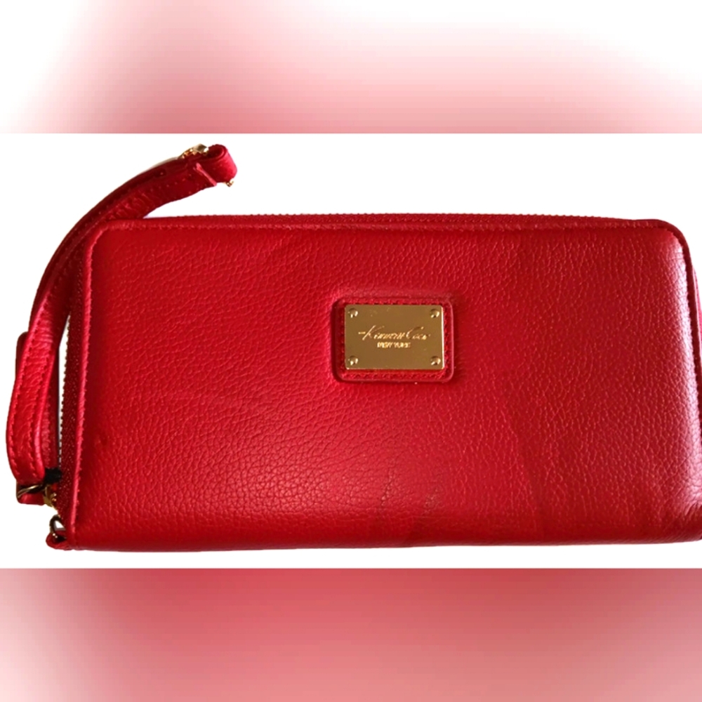 MY LUCKY RED KENNETH COLE NEW YORK ZIPAROUND WRISTLET LEATHER WALLET RED, NWT